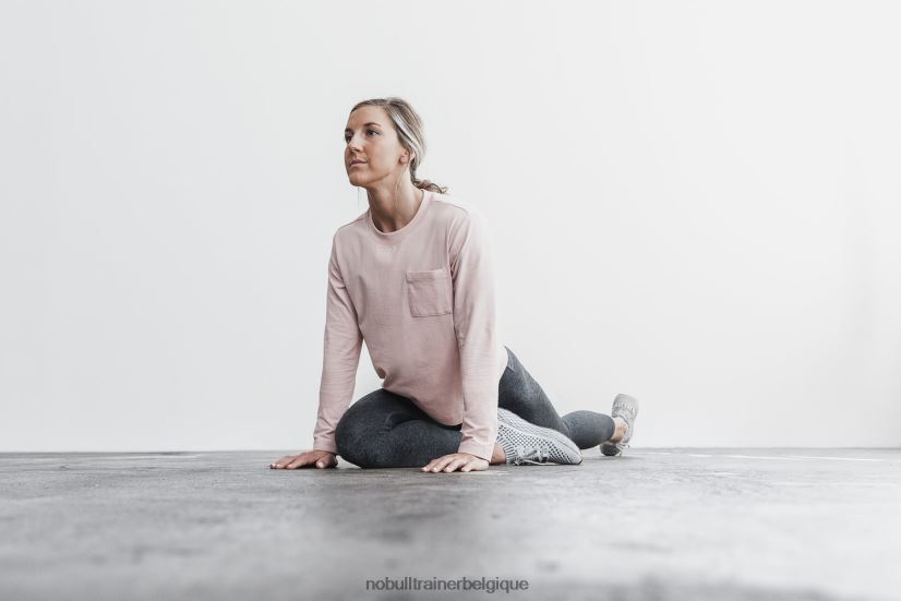NOBULL t-shirt boxy à manches longues et à poche pour femmes, poussiéreux88R8PT2554