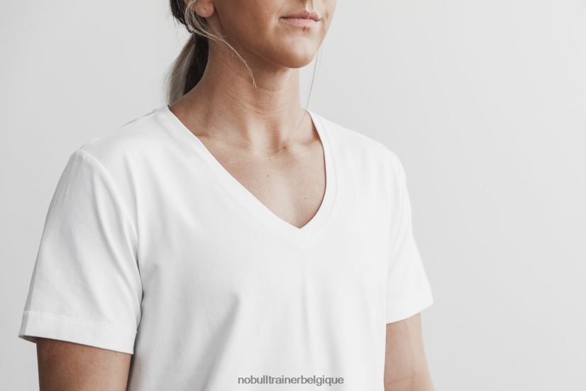 NOBULL t-shirt léger à col en V pour femme88R8PT2614