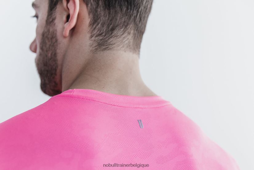 NOBULL t-shirt texturé léger pour hommes (camouflage néon) rose88R8PT1007